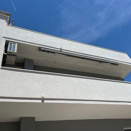 Apartments Milica Kastela Exterior photo